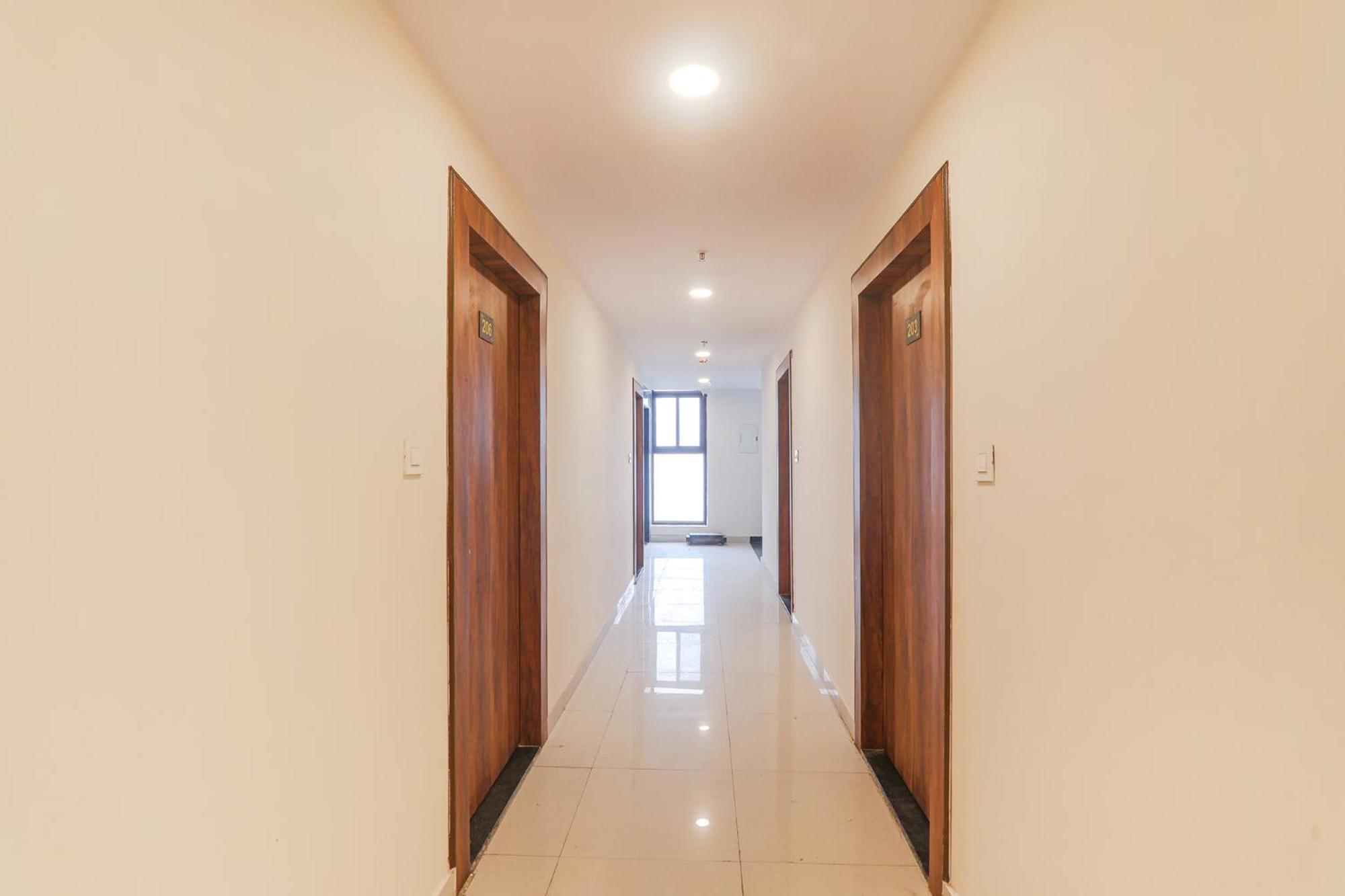 Fabhotel Rachna Palace And Banquets - Nr Lekhraj Metro Station Lucknow Eksteriør bilde